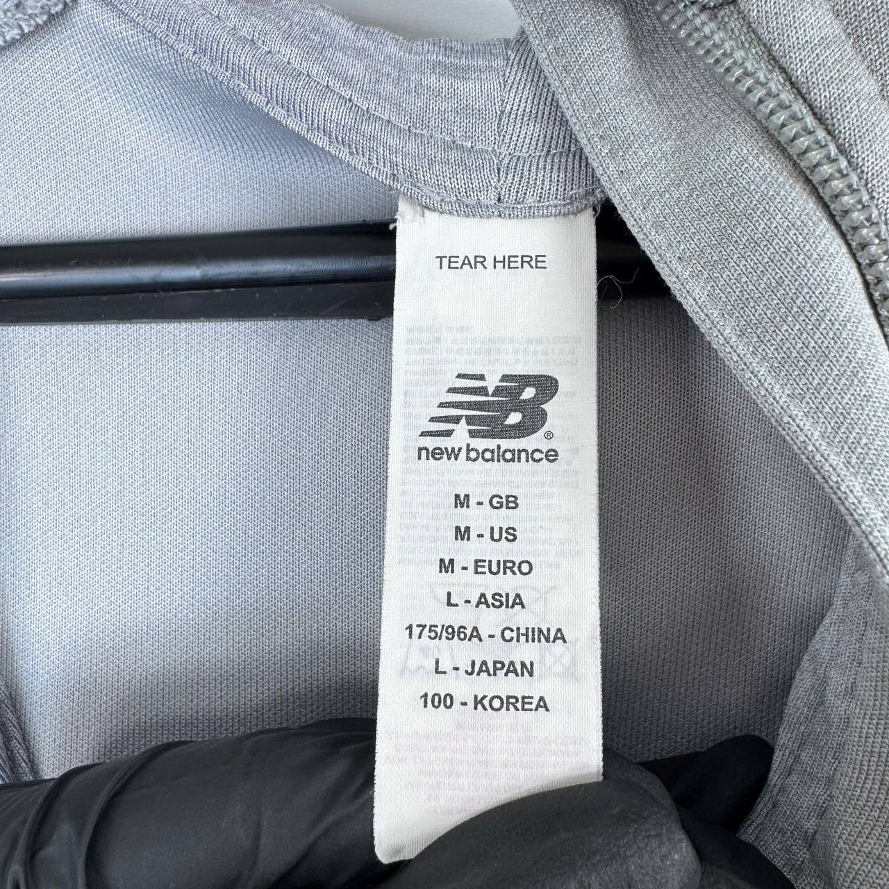 New Balance New Balance Liverpool Fc Jacket Grey Full Zip Hoodie Axa M Size US M / EU 48-50 / 2 - 6 Thumbnail