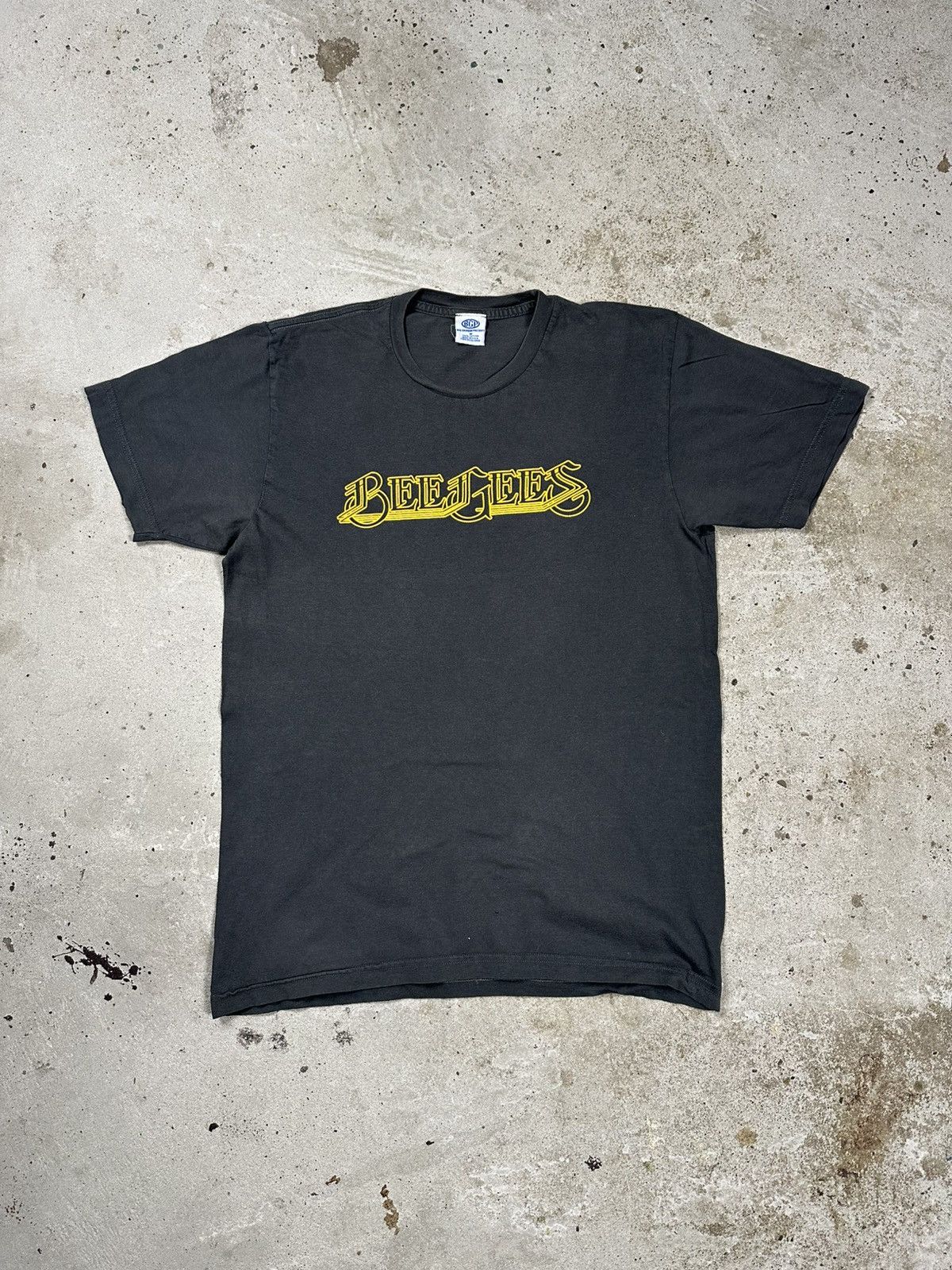 Band Tees Vintage 90s Bill Graham Presents Bee Gees T Shirt Band Tee Size US M / EU 48-50 / 2 - 1 Thumbnail