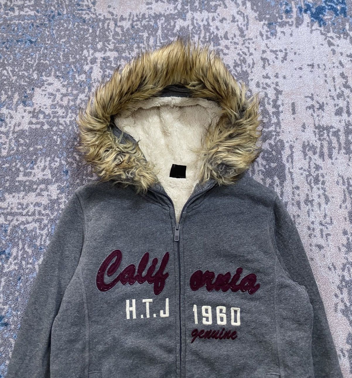 Japanese Brand Y2K Hangten Fur Sherpa Hoodie Ifsix Lgb Style Size US M / EU 48-50 / 2 - 2 Thumbnail