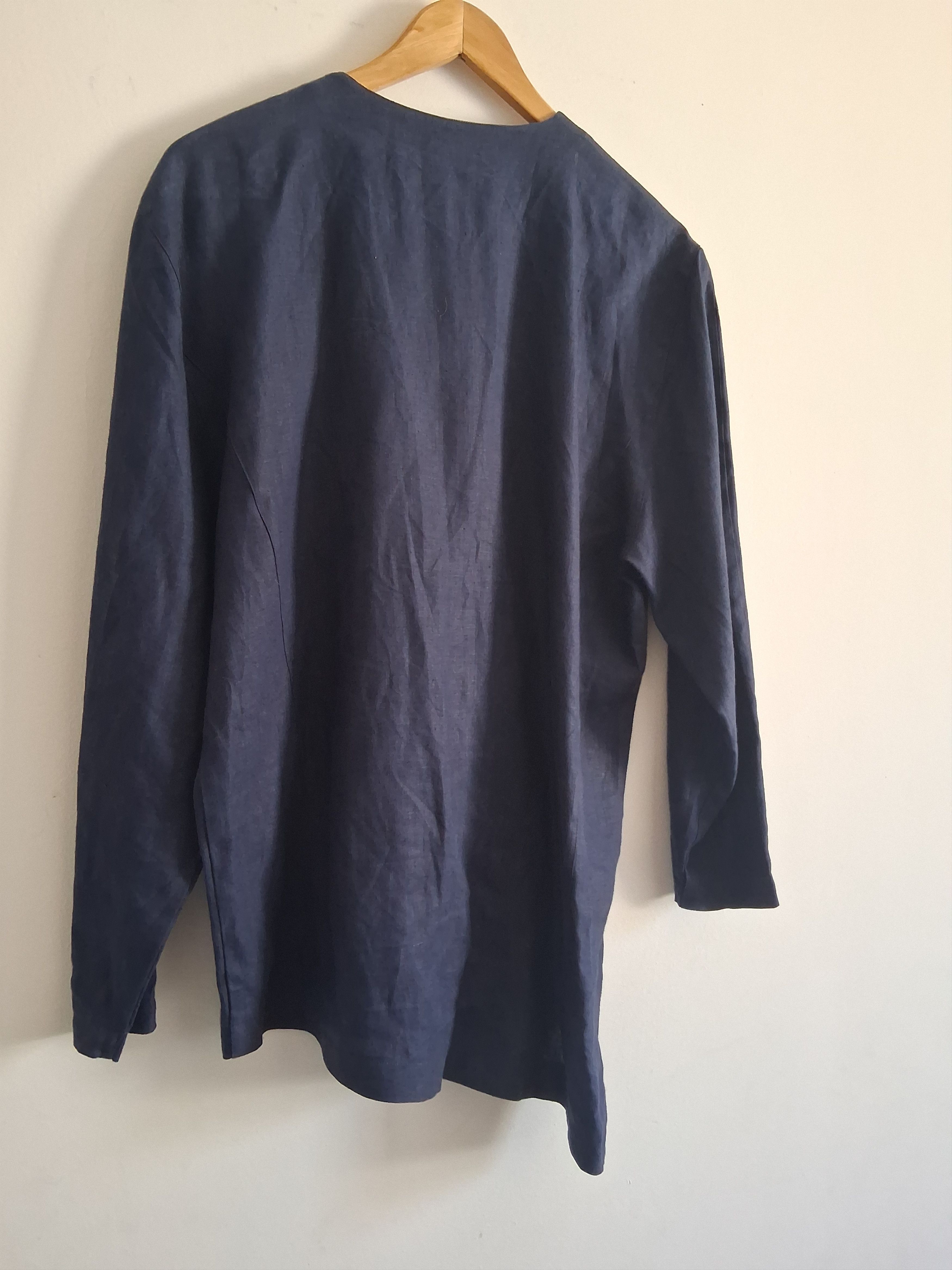 Guy Laroche Asymmetric blue linen blouse by Guy Laroche Size S / US 4 / IT 40 - 7 Thumbnail