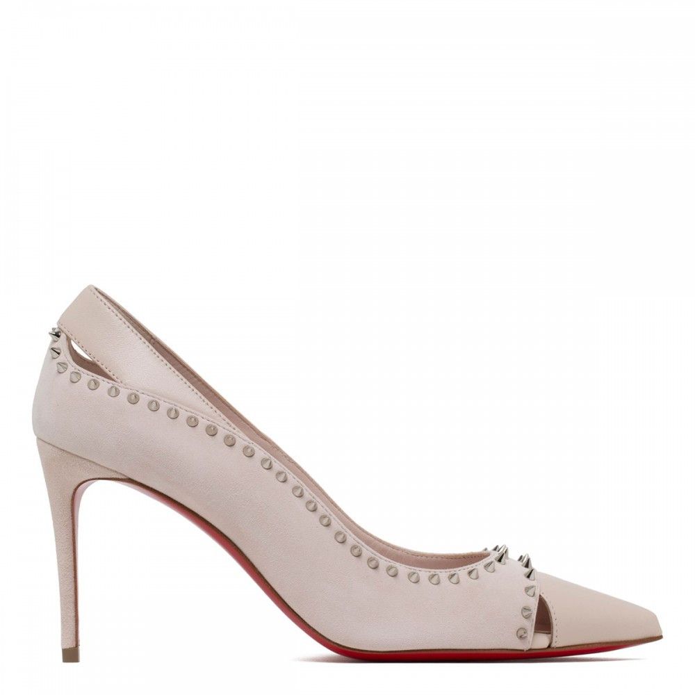 o1s1wg110225 Heels in White