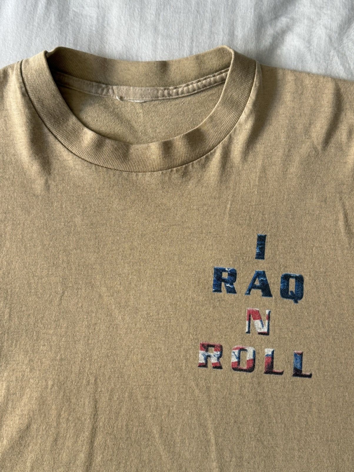 Vintage 1990s Clint Black Iraq N Roll Vintage Brown Art Band Tee Size US L / EU 52-54 / 3 - 2 Thumbnail