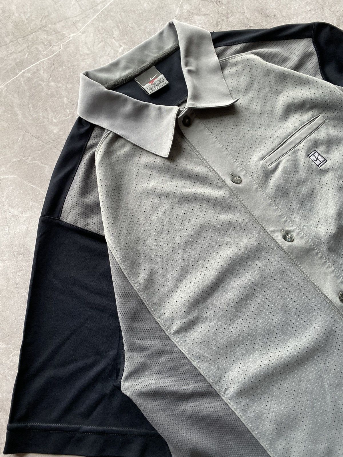 Nike Vintage Nike Court Two-Tone Tennis Polo Shirt Grey Navy Size US L / EU 52-54 / 3 - 3 Thumbnail