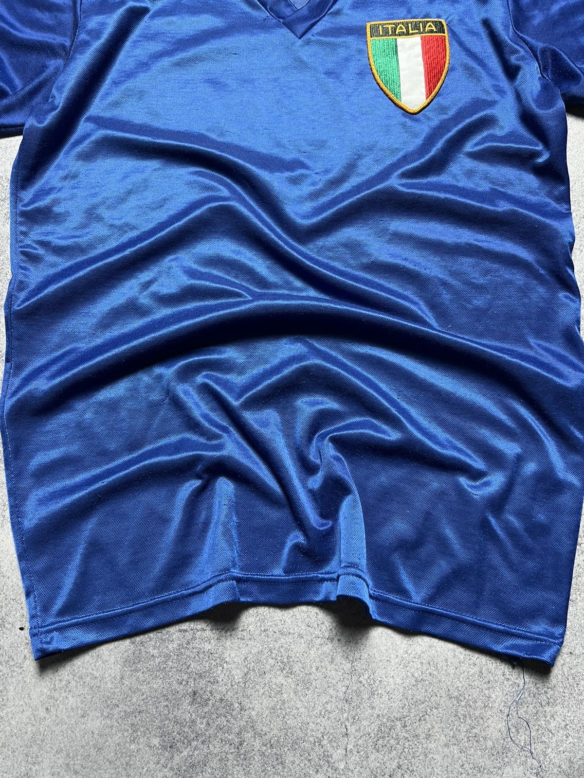 Vintage Vintage Retro Replica Italy 80s Soccer Blockcore Style Tee Size US L / EU 52-54 / 3 - 4 Thumbnail