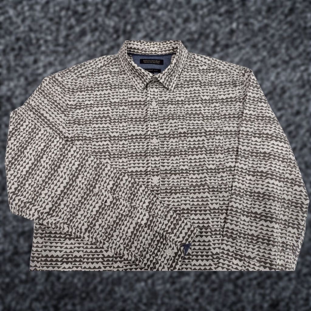 Banana Republic Banana Republic Grant Fit Shirt Men’s M Button Up Long Sleeve Custom Wash #920 Brown/White Colorblock Modern Outdoor Preppy Casual Workwear Mens Size US M / EU 48-50 / 2 - 1 Thumbnail
