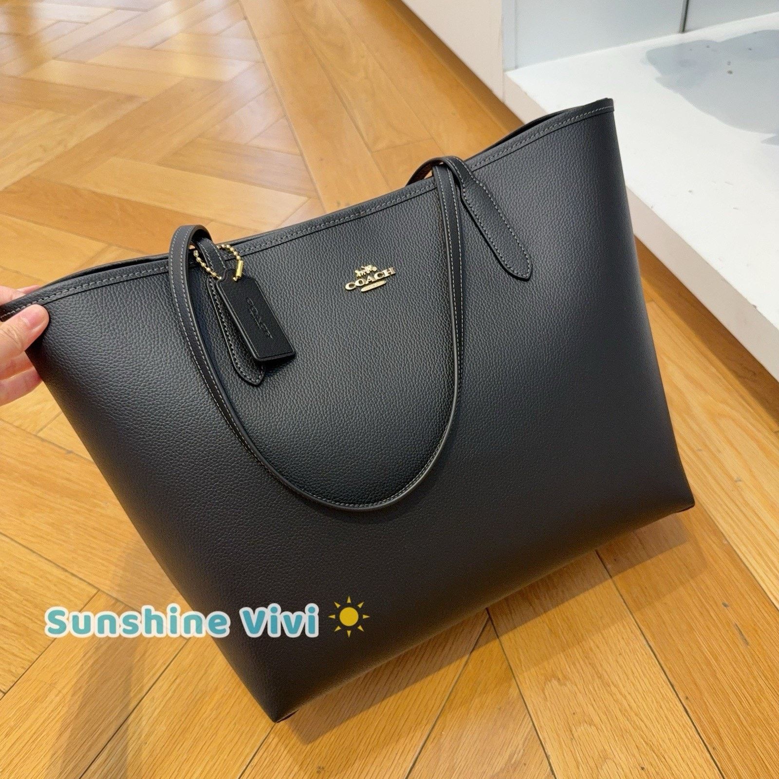 NWT COACH City Tote Bag Double face leather CR111 Gold/Black