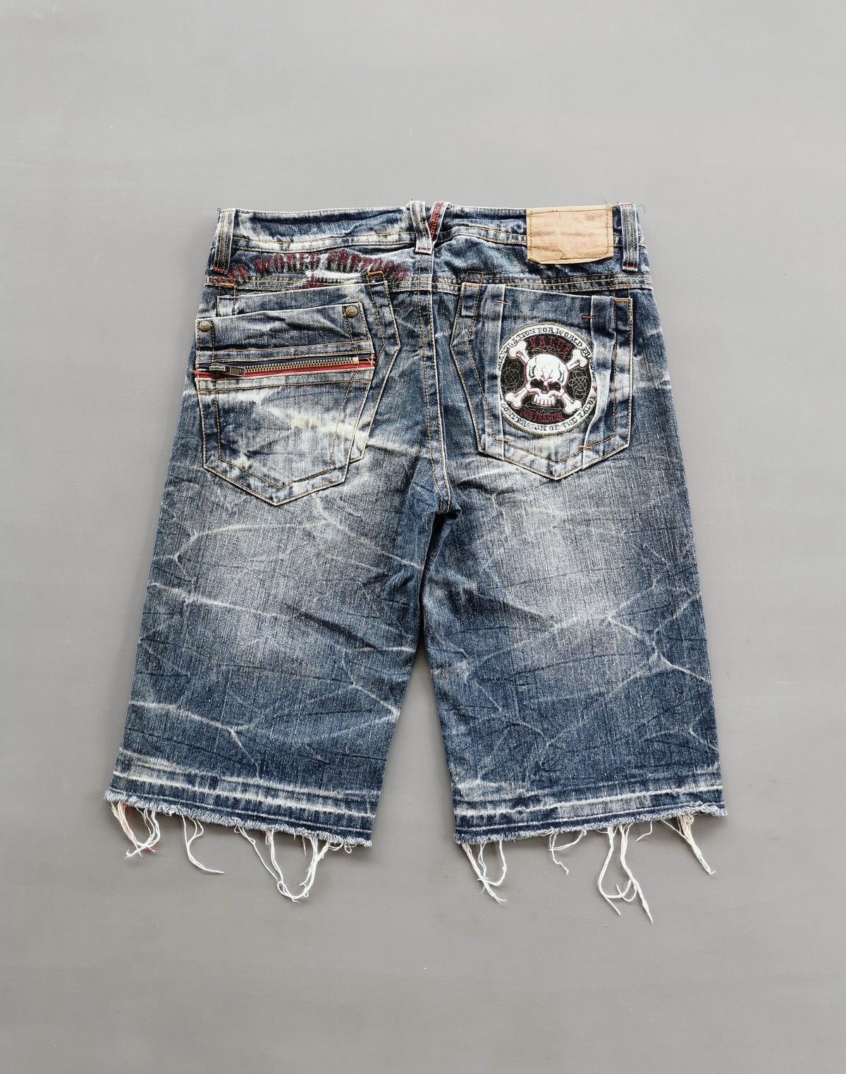 Japanese Brand Skull The World Freedom Whiskers Fades Short Jeans Size US 34 / EU 50 - 2 Thumbnail