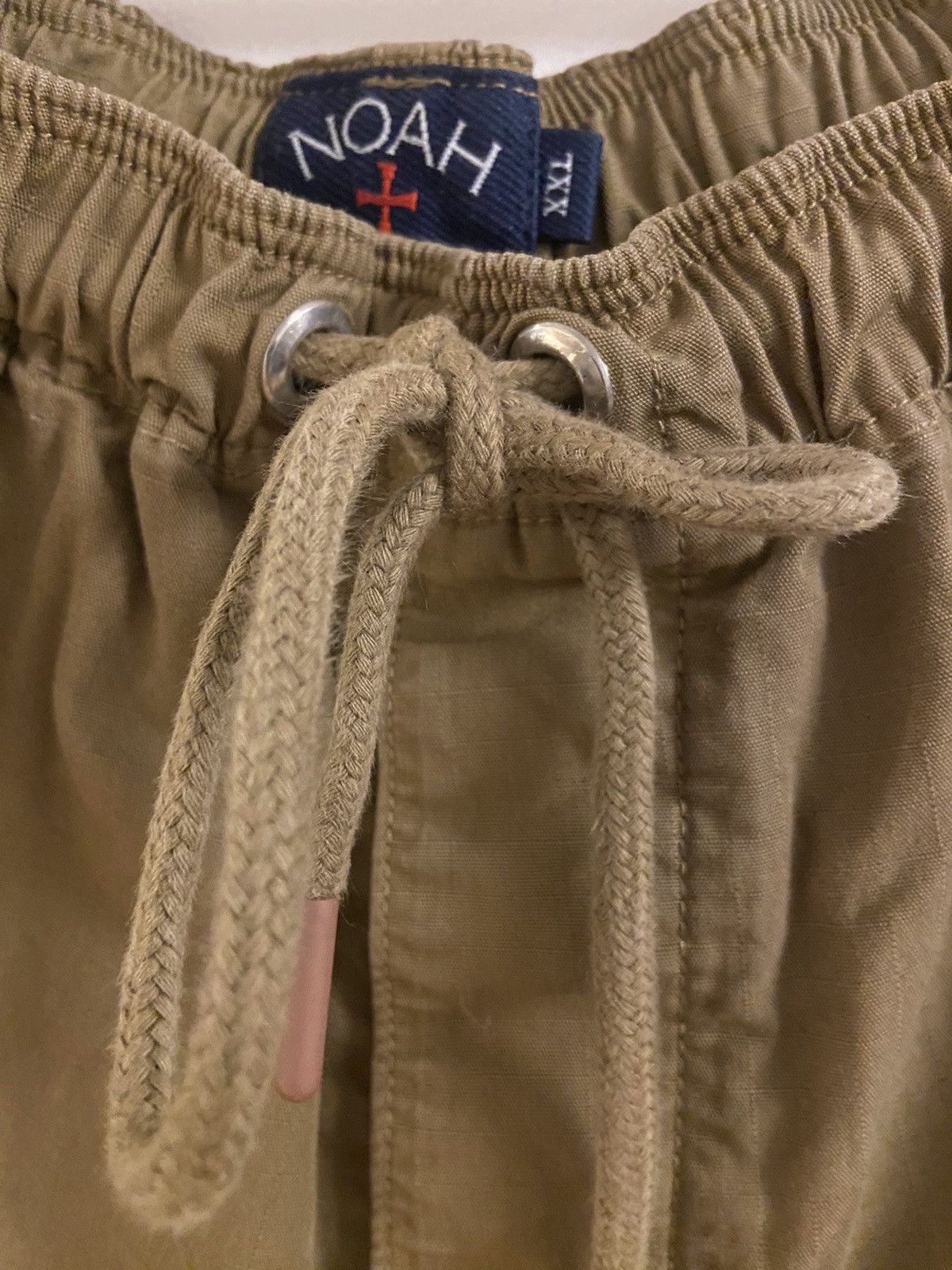 Noah Noah cotton rip stop cargo shorts size xxl in coyote brown Size US 38 / EU 54 - 1 Thumbnail