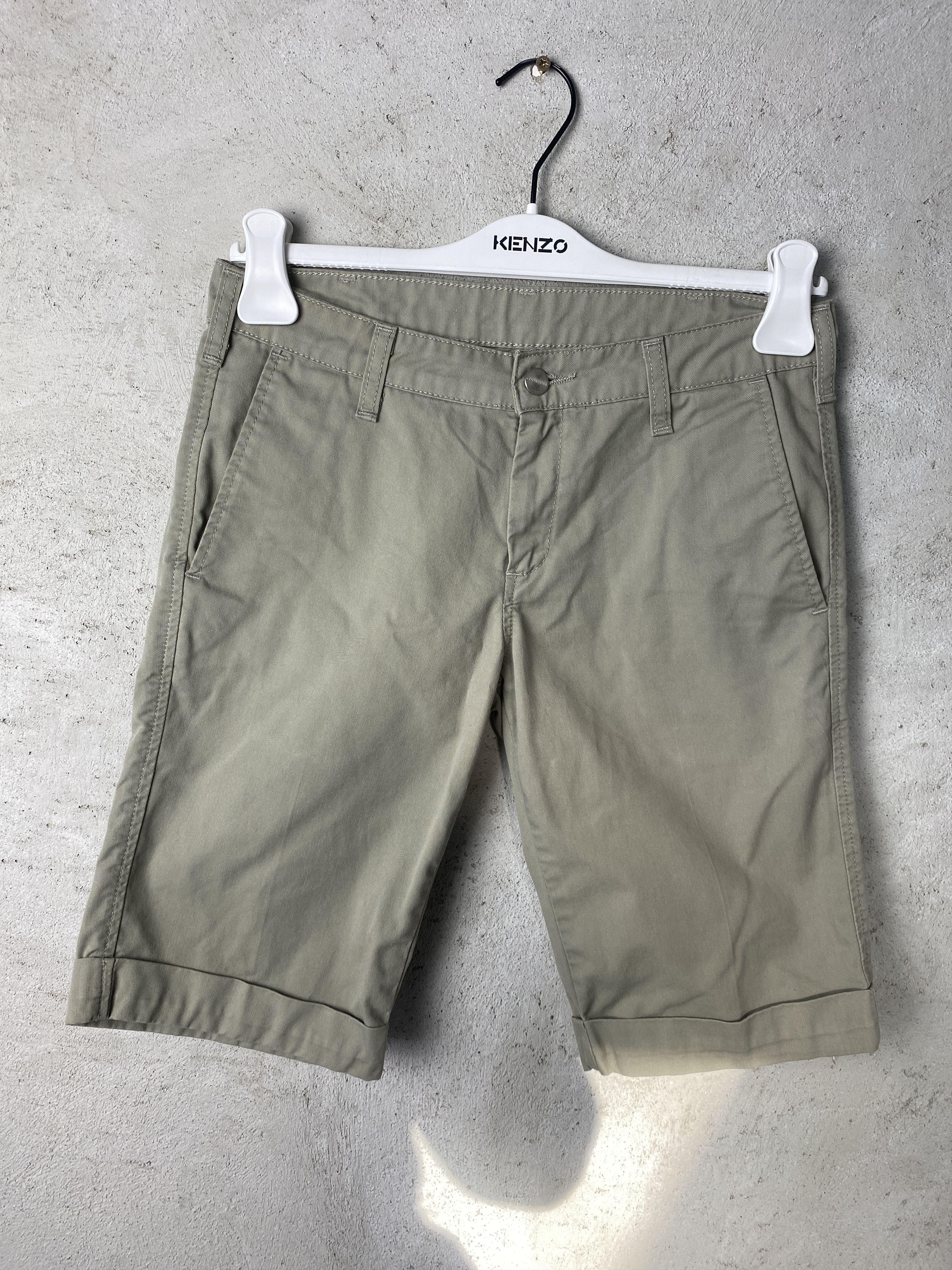 Carhartt Carhartt W' Bermuda Shorts casual basics Size 26" / US 2 / IT 38 - 2 Thumbnail