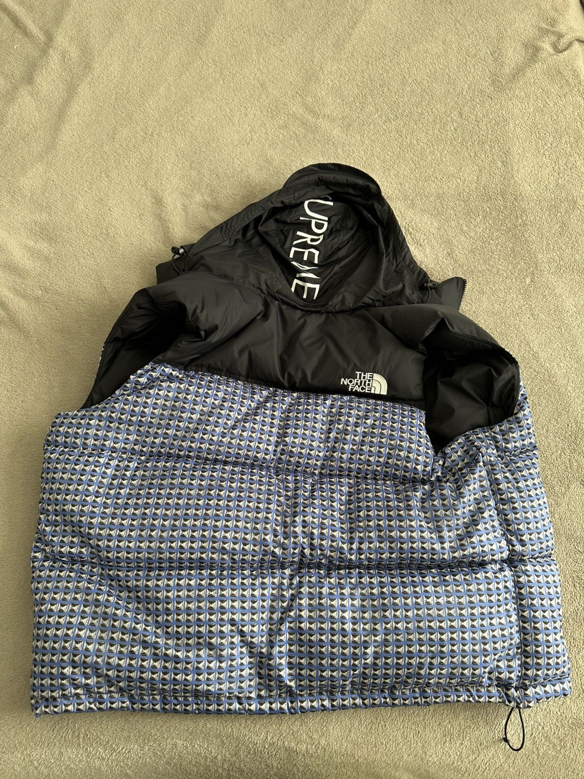 Supreme × The North Face Supreme The North Face Studded Nupste Vest Size US XL / EU 56 / 4 - 3 Thumbnail