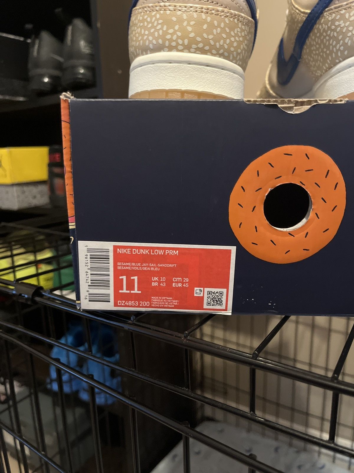 Nike Montreal Bagel Dunks (special box) Size US 11 / EU 44 - 7 Thumbnail