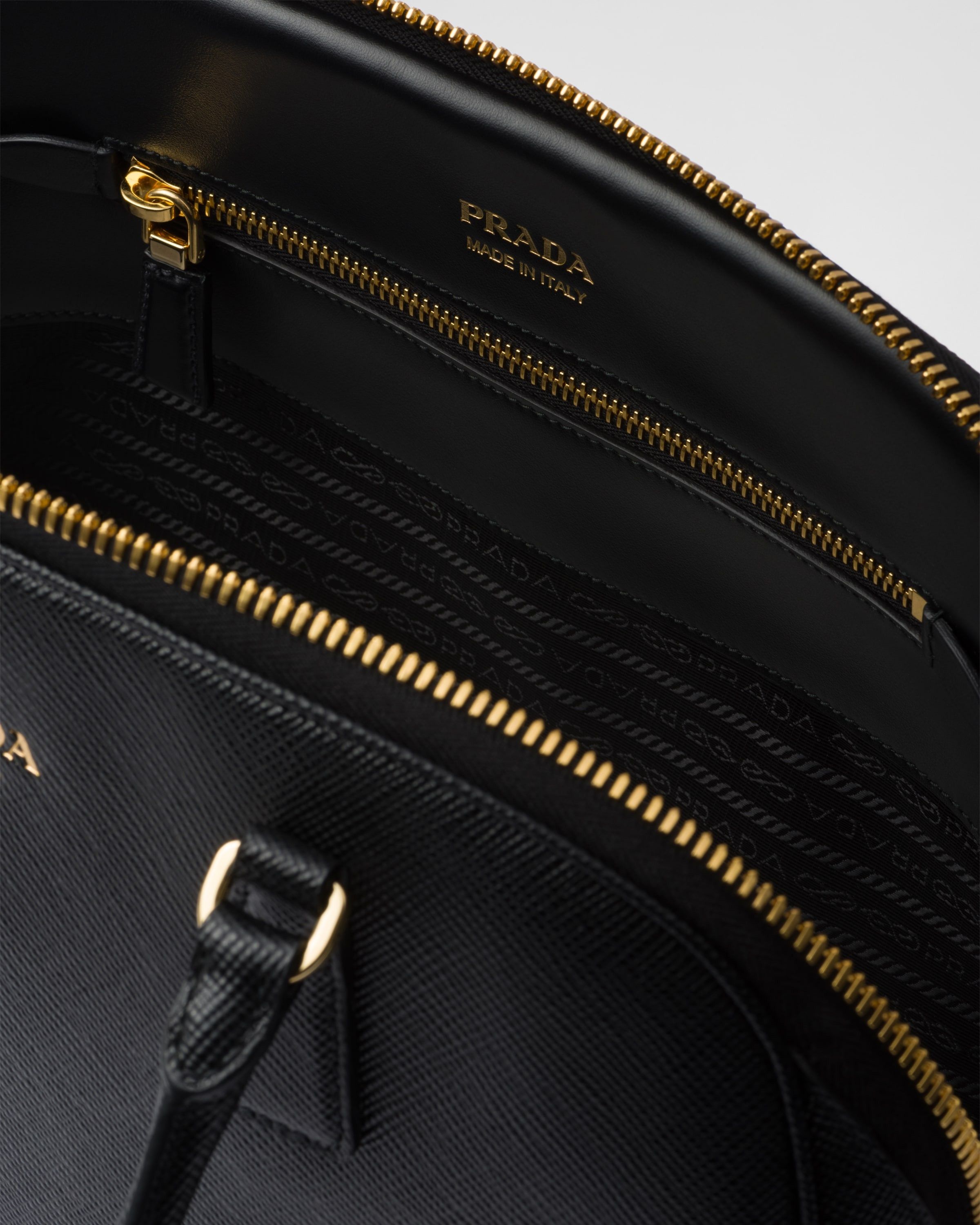 Prada o1la1rc1a0925 Size: OS / Large Saffiano Leather Bag in Black Size ONE SIZE - 5 Thumbnail
