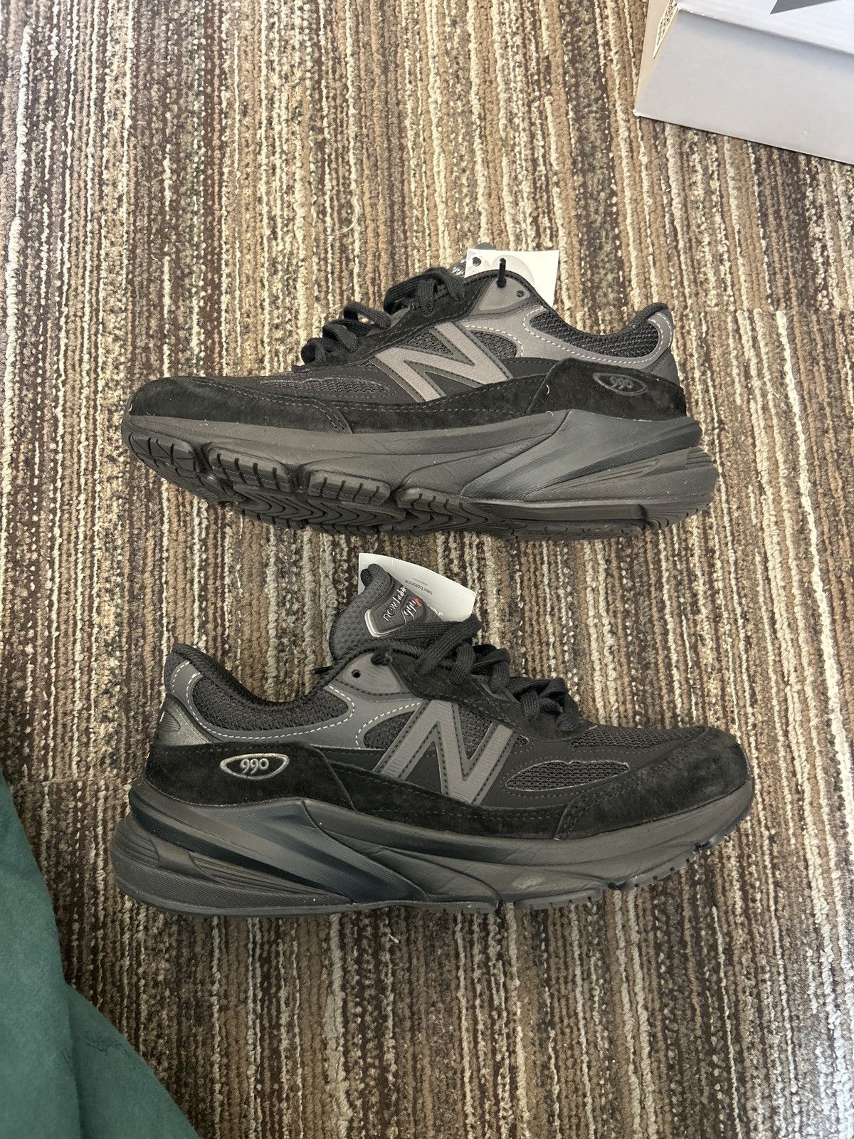 New Balance New Balance 990v6 Size US 8 / EU 41 - 1 Thumbnail