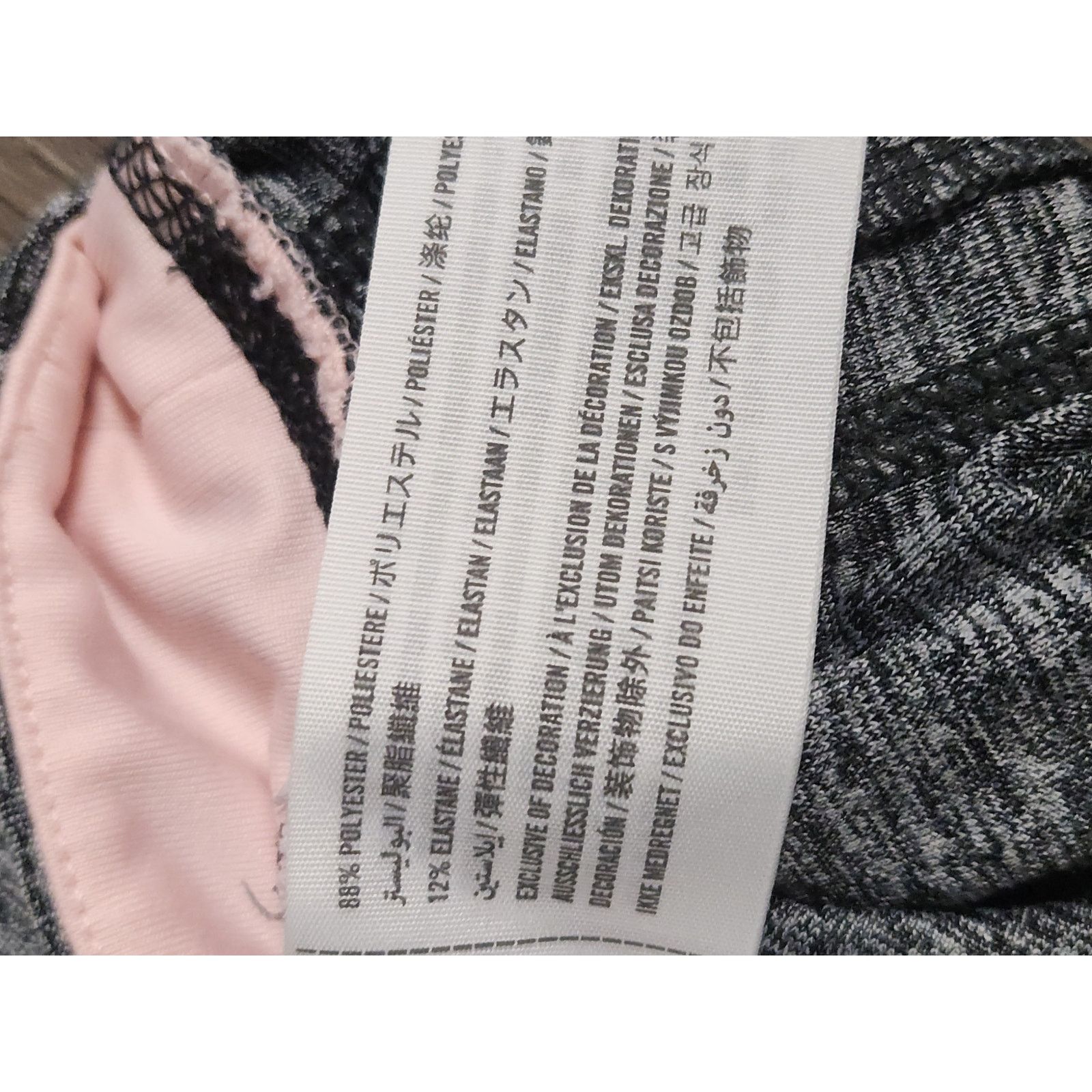 Abercrombie & Fitch Abercrombie Kids Leggings Girl's 13/14 NWOT Black Pink Size 36" / US 14 / IT 50 - 4 Thumbnail