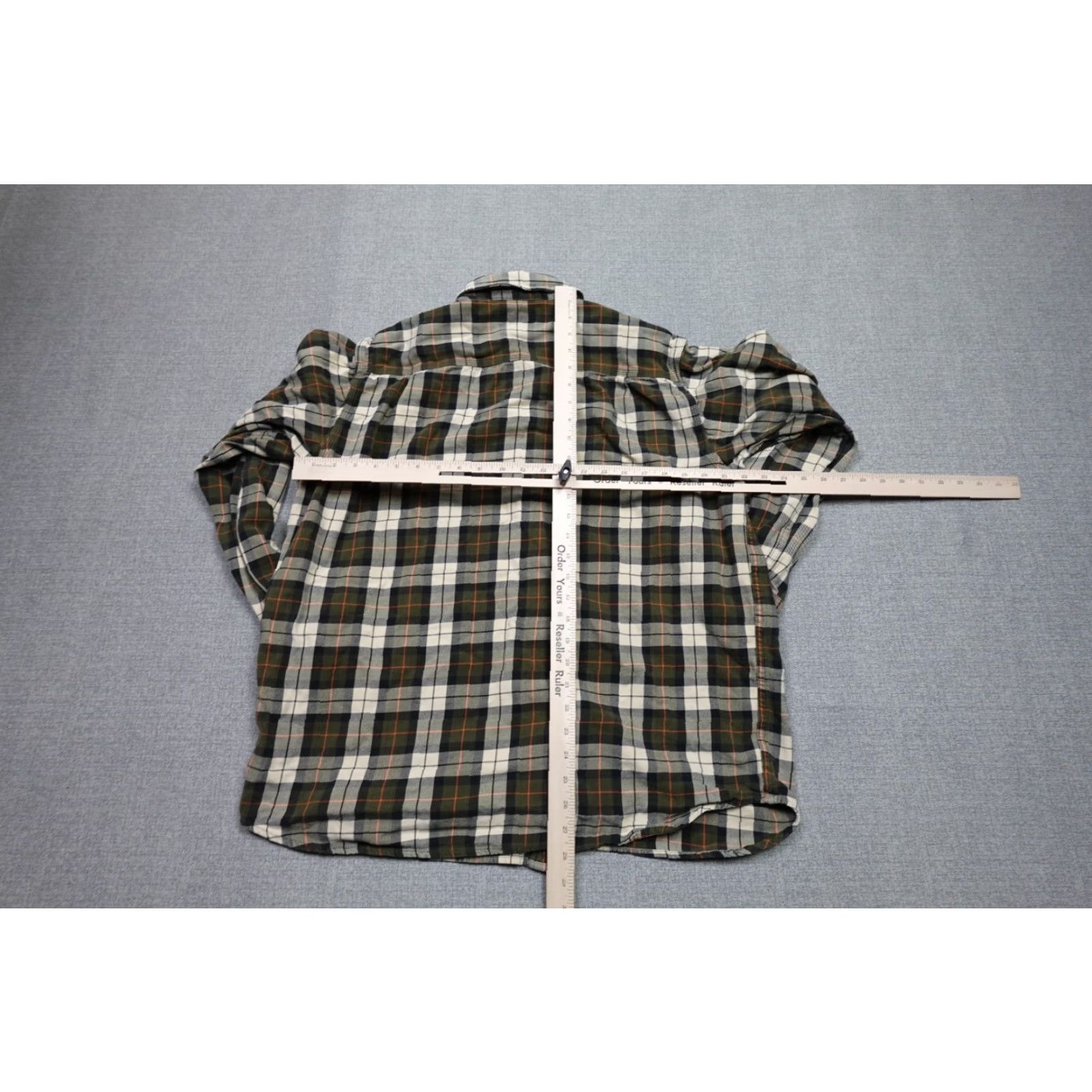 Carhartt Carhartt Shirt Mens Medium Brown Trumball Flannal Plaid Button-Front Workwear Cotton Canvas Button-Up Casual Mens 90s USA Model Sportsman | Carhartt Size US L / EU 52-54 / 3 - 6 Thumbnail