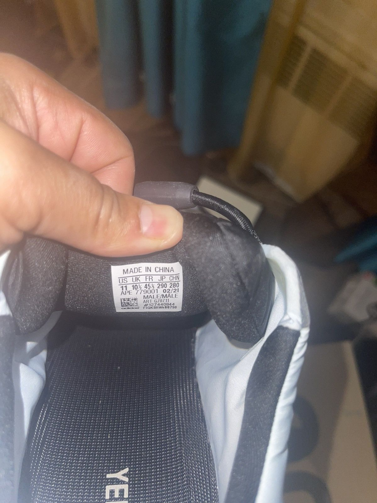 Yeezy Yeezy 700 mnvn blue tint Size US 11 / EU 44 - 8 Thumbnail