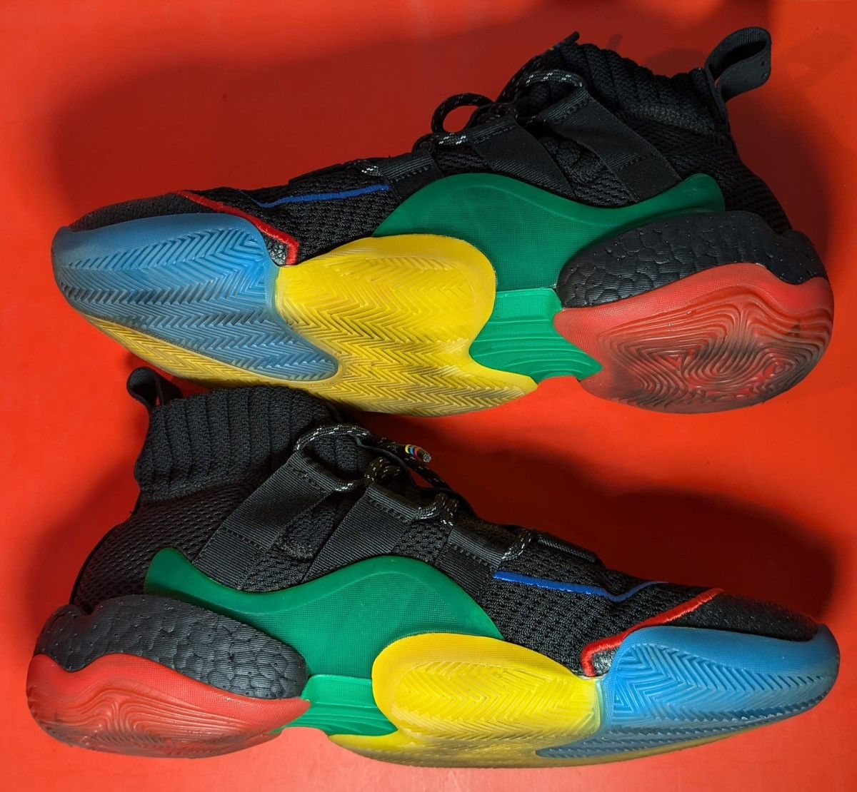 Adidas × Pharrell Size 10.5 - Adidas Pharrell X Crazy BYW X Gratitude Empathy Size US 10.5 / EU 43-44 - 2 Thumbnail