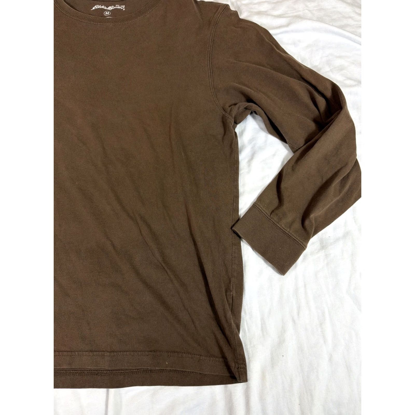 Eddie Bauer Eddie Bauer Men’s T-Shirt Long Sleeve Brown Cotton M Regular Shirt Mens Brown Long Sleeve Cotton T Shirt Size US M / EU 48-50 / 2 - 3 Thumbnail