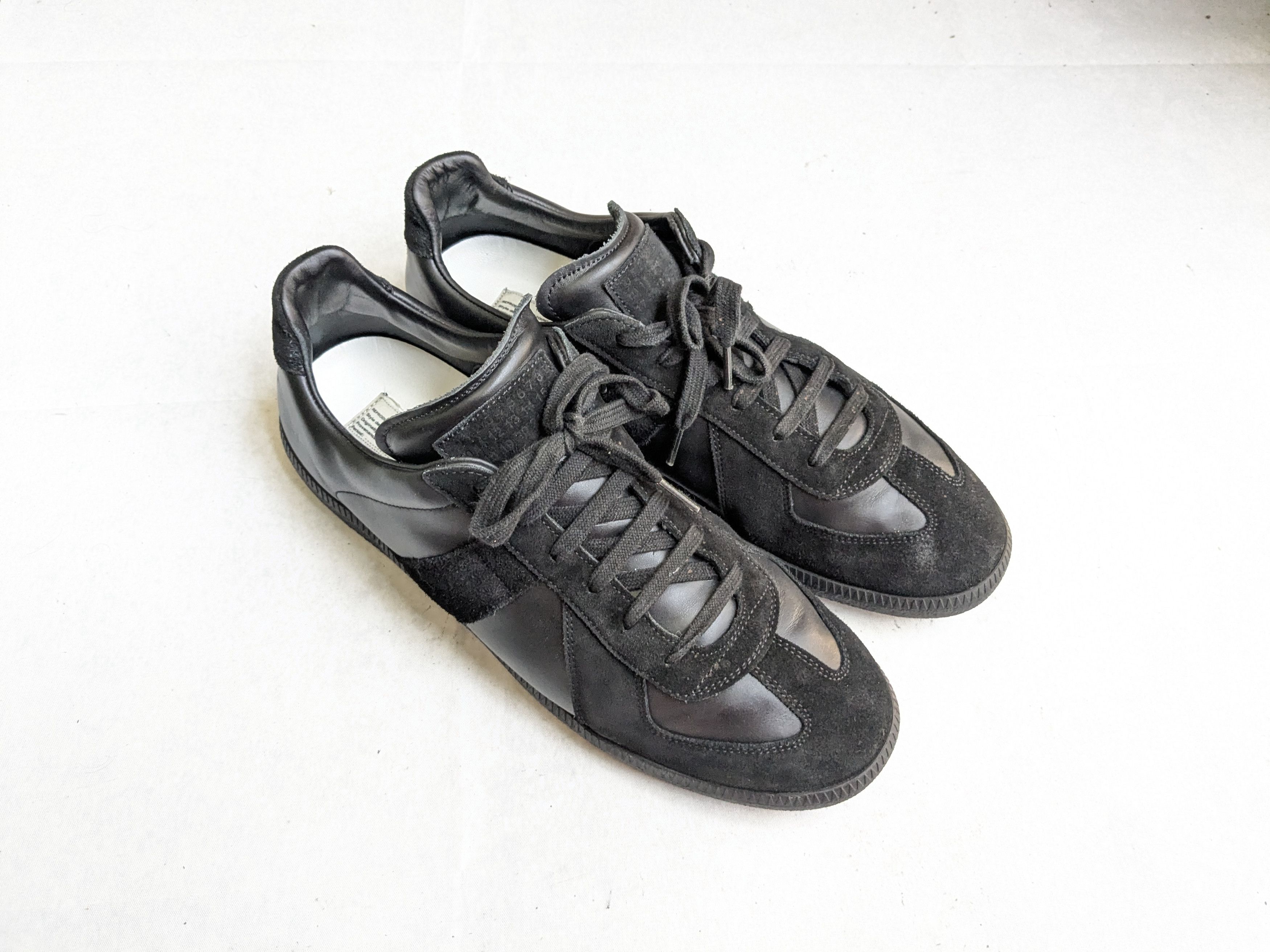 Maison Margiela Maison Margiela GAT Replica Black 12 45 Low Tops Size US 12 / EU 45 - 2 Thumbnail