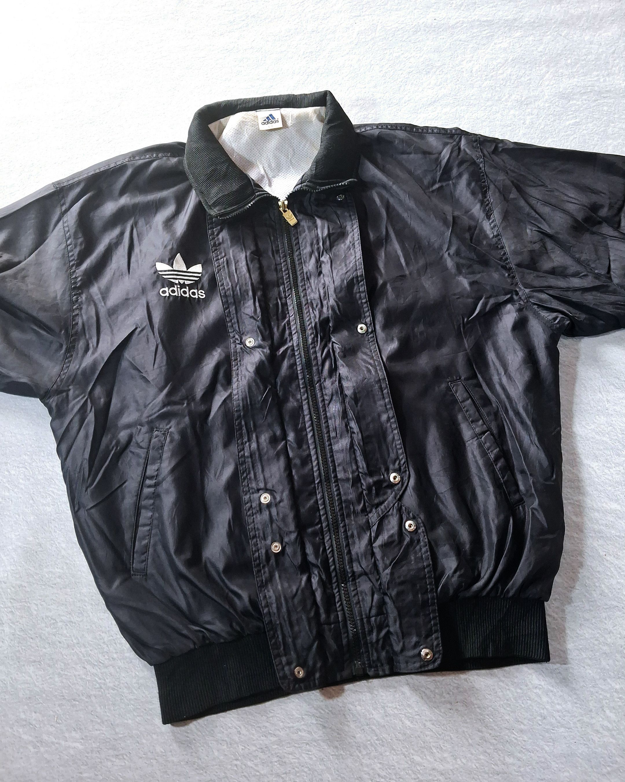 Adidas ADIDAS DESCENTE NYLON JACKET AD 4755 MADE IN JAPAN Size US L / EU 52-54 / 3 - 5 Thumbnail