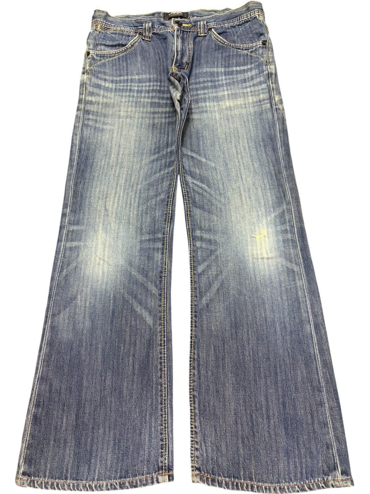 Wrangler Vintage Wrangler Rusty Wash Distress Flare Jeans Size US 32 / EU 48 - 1 Thumbnail