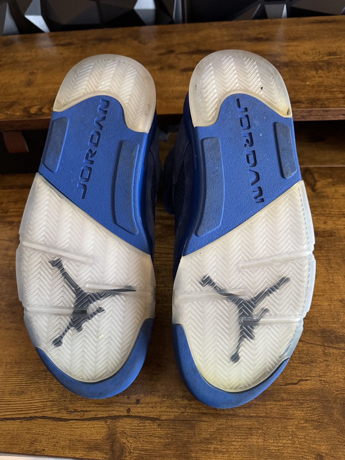 Jordan Brand Jordan 5 Blue Suede Size 10.5 Mens Size US 10.5 / EU 43-44 - 7 Thumbnail