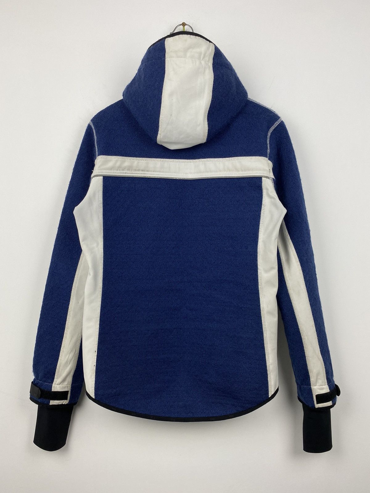 Dale Of Norway Dale of Norway Windstopper Jacket Oakley Arcteryx Size US S / EU 44-46 / 1 - 11 Thumbnail