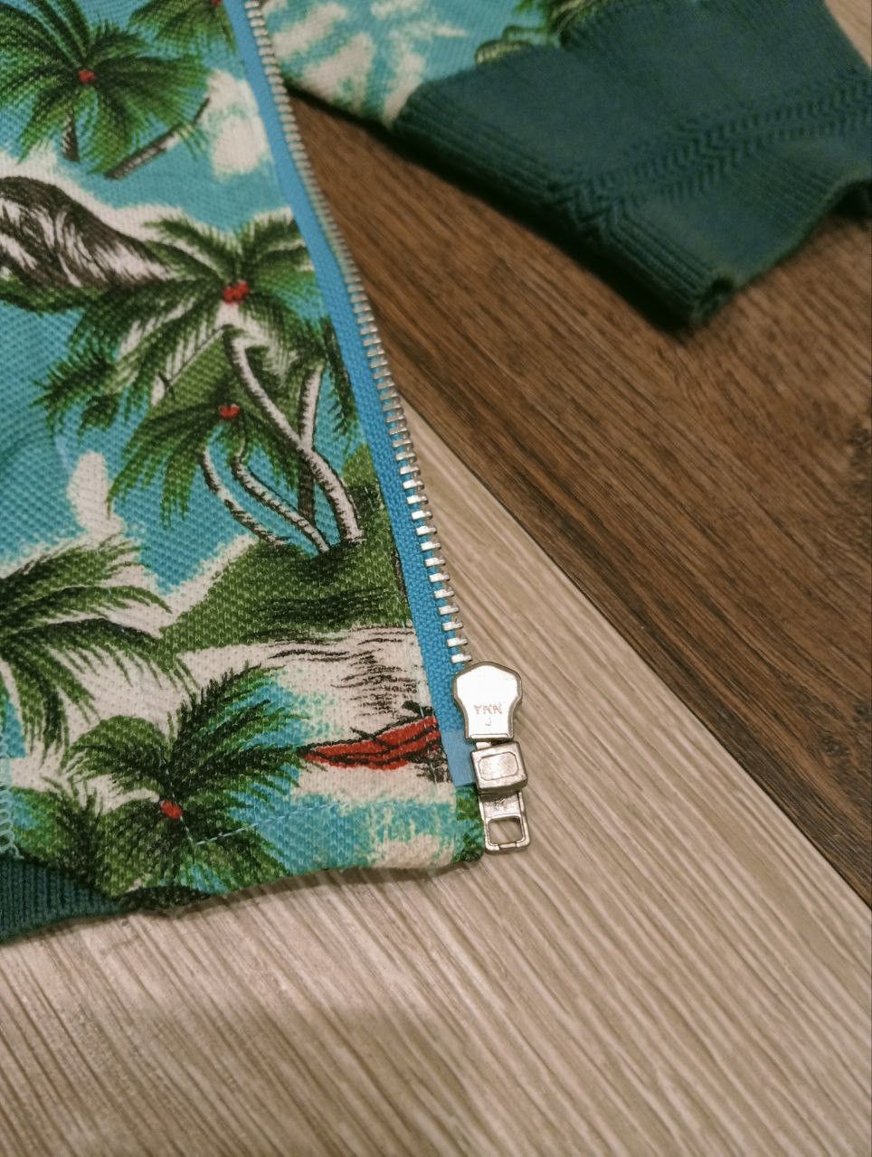 Chaps Ralph Lauren CHAPS RALPH LAUREN ALOHA PRINTED BOMBER JACKET - SIZE L Size US L / EU 52-54 / 3 - 10 Thumbnail