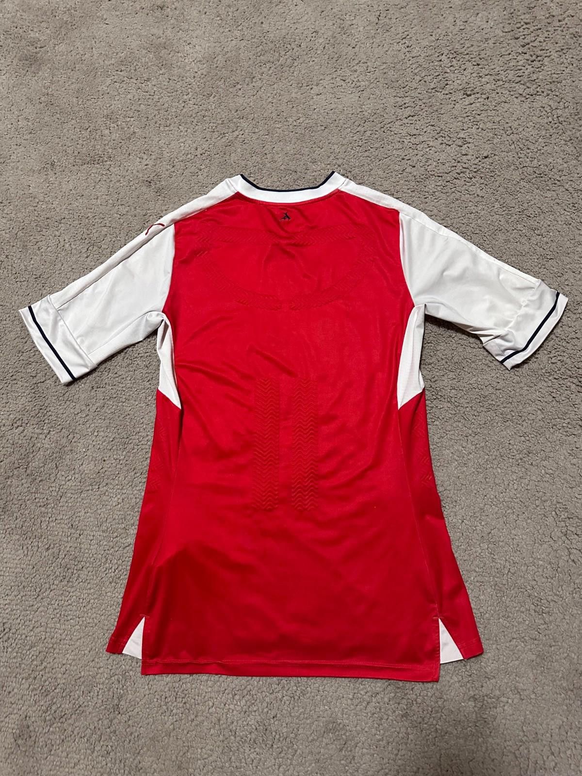 Puma Arsenal 2016/2017 Player Issue Jersey Football Shirt Size L Size US L / EU 52-54 / 3 - 9 Thumbnail