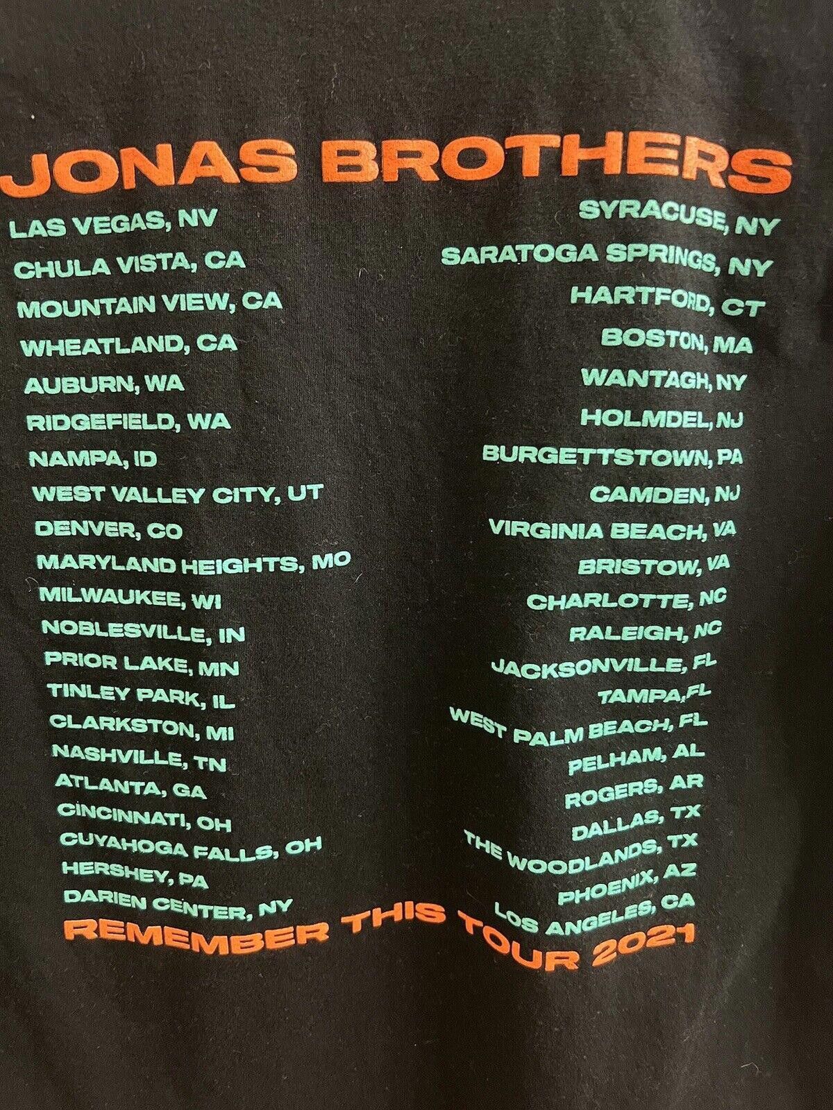 Designer Jonas Brother’s Shirt Medium Size US M / EU 48-50 / 2 - 3 Thumbnail