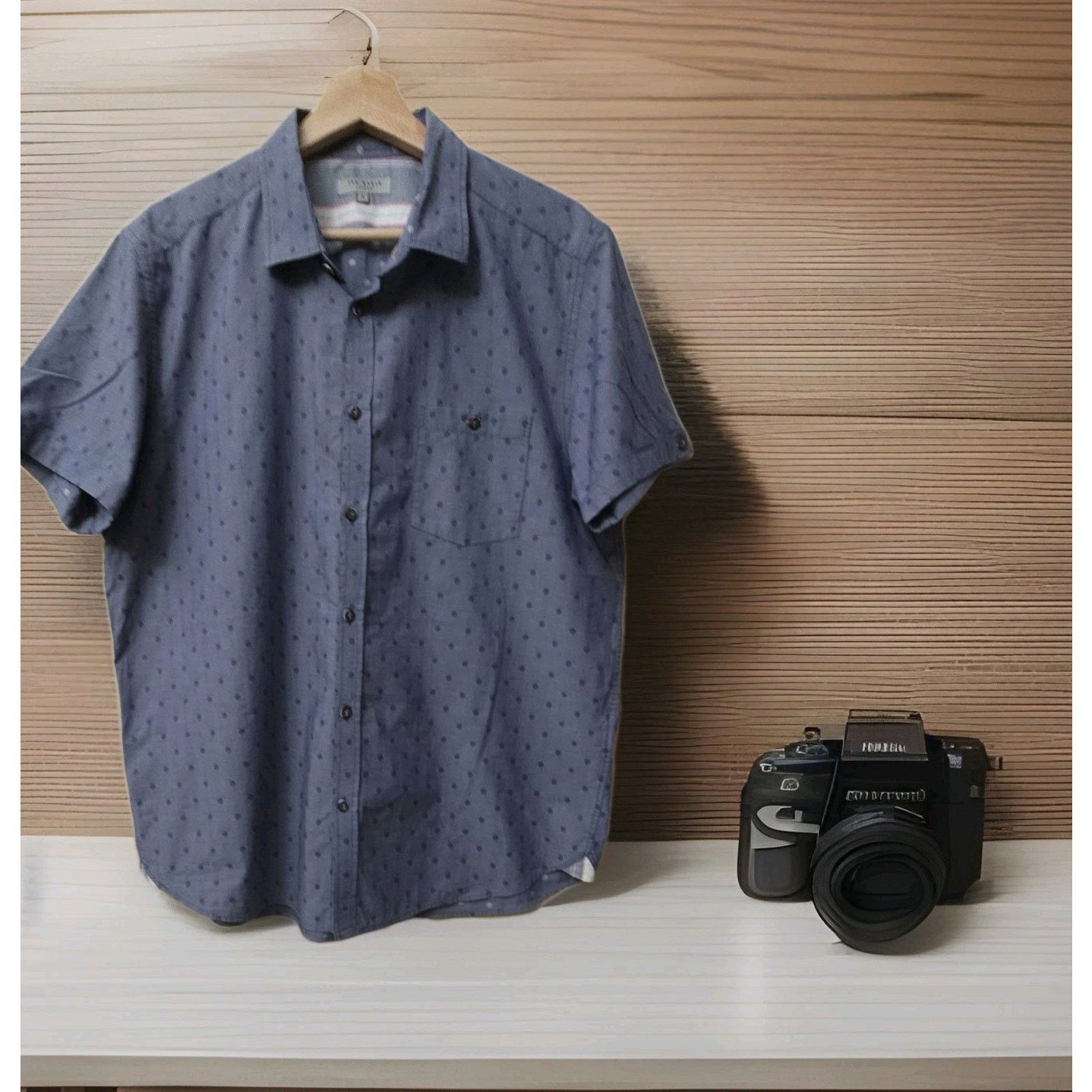 Ted Baker Ted Baker Men's Shirt Size 5 Short Sleeve Button Up Hamok Size US M / EU 48-50 / 2 - 2 Thumbnail