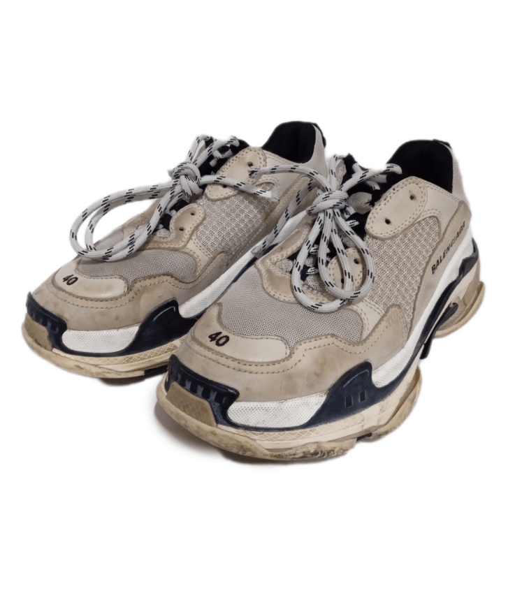 Balenciaga BALENCIAGA TRIPLE S Low Top Sneakers Beige US 7 Size US 7 / EU 40 - 1 Thumbnail