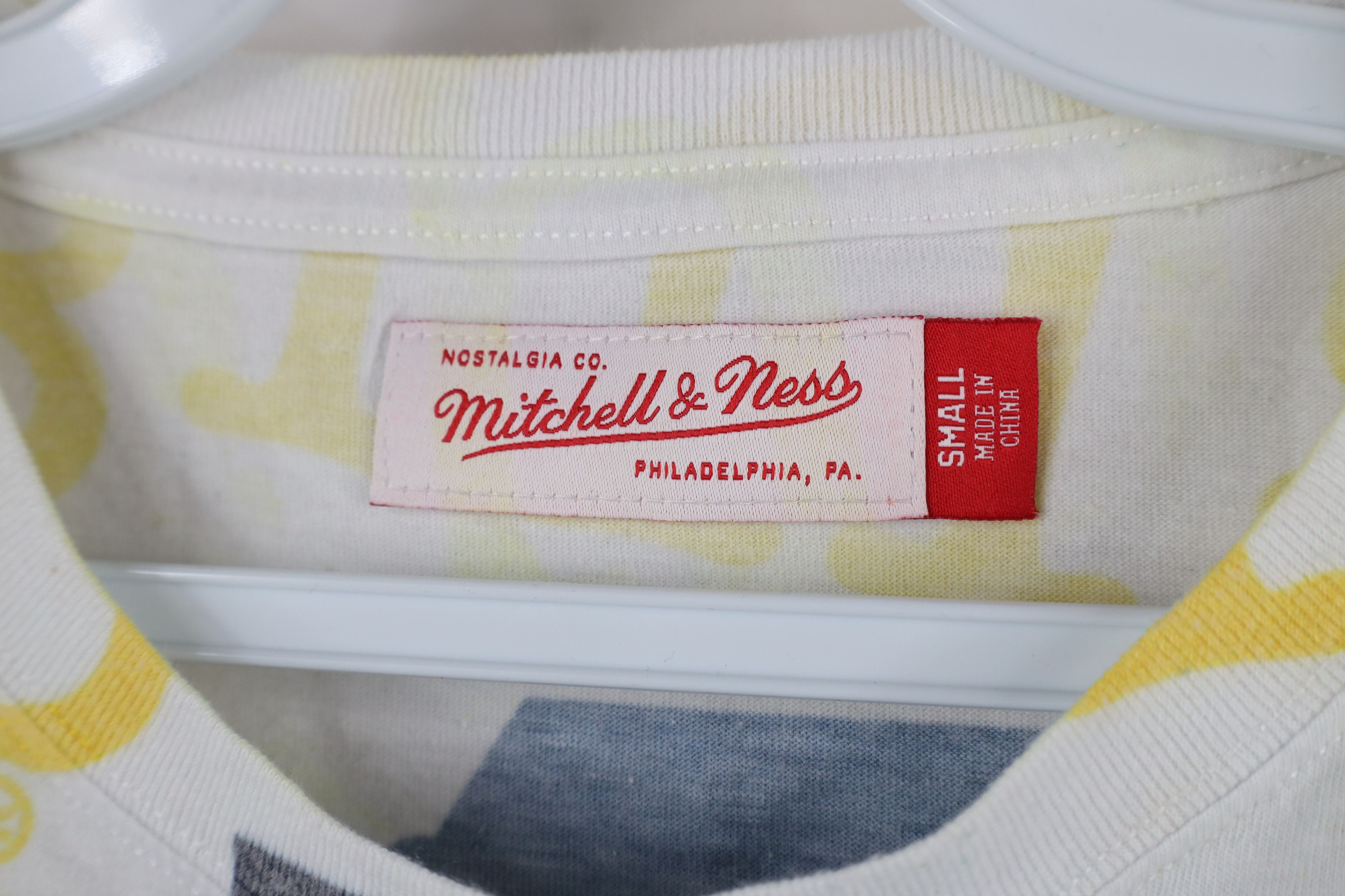 Mitchell & Ness × Vintage Vintage Mitchell & Ness Print University of Michigan T-Shirt Size US S / EU 44-46 / 1 - 7 Thumbnail
