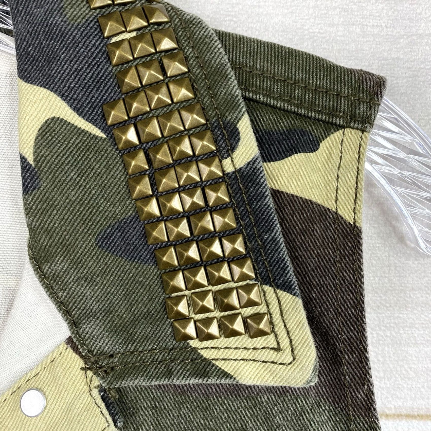 Forever 21 FOREVER 21 Vest Womens M Crop Camo Button Up Denim Punk Studded Jean Y2K 90s Size 32" / US 10 / IT 46 - 3 Thumbnail