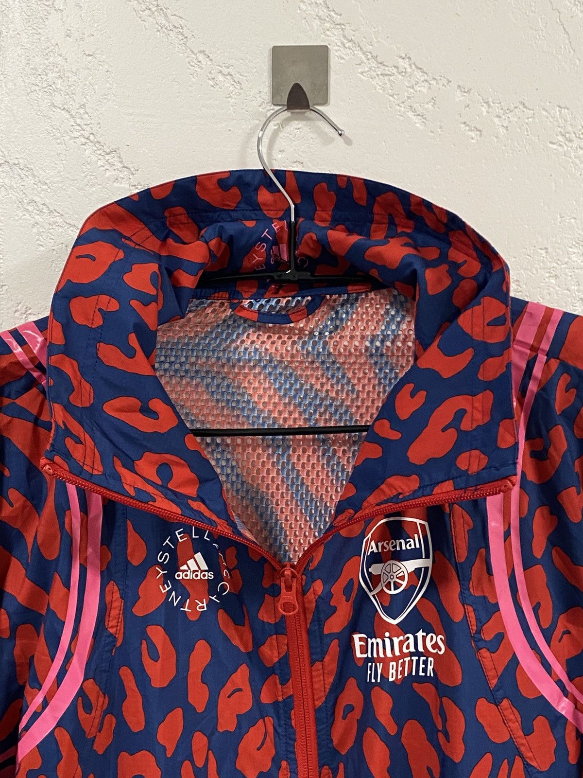 Adidas × Stella McCartney Adidas Stella McCartney Arsenal x Woven Windbreaker Jacket Size XS / US 0-2 / IT 36-38 - 6 Thumbnail