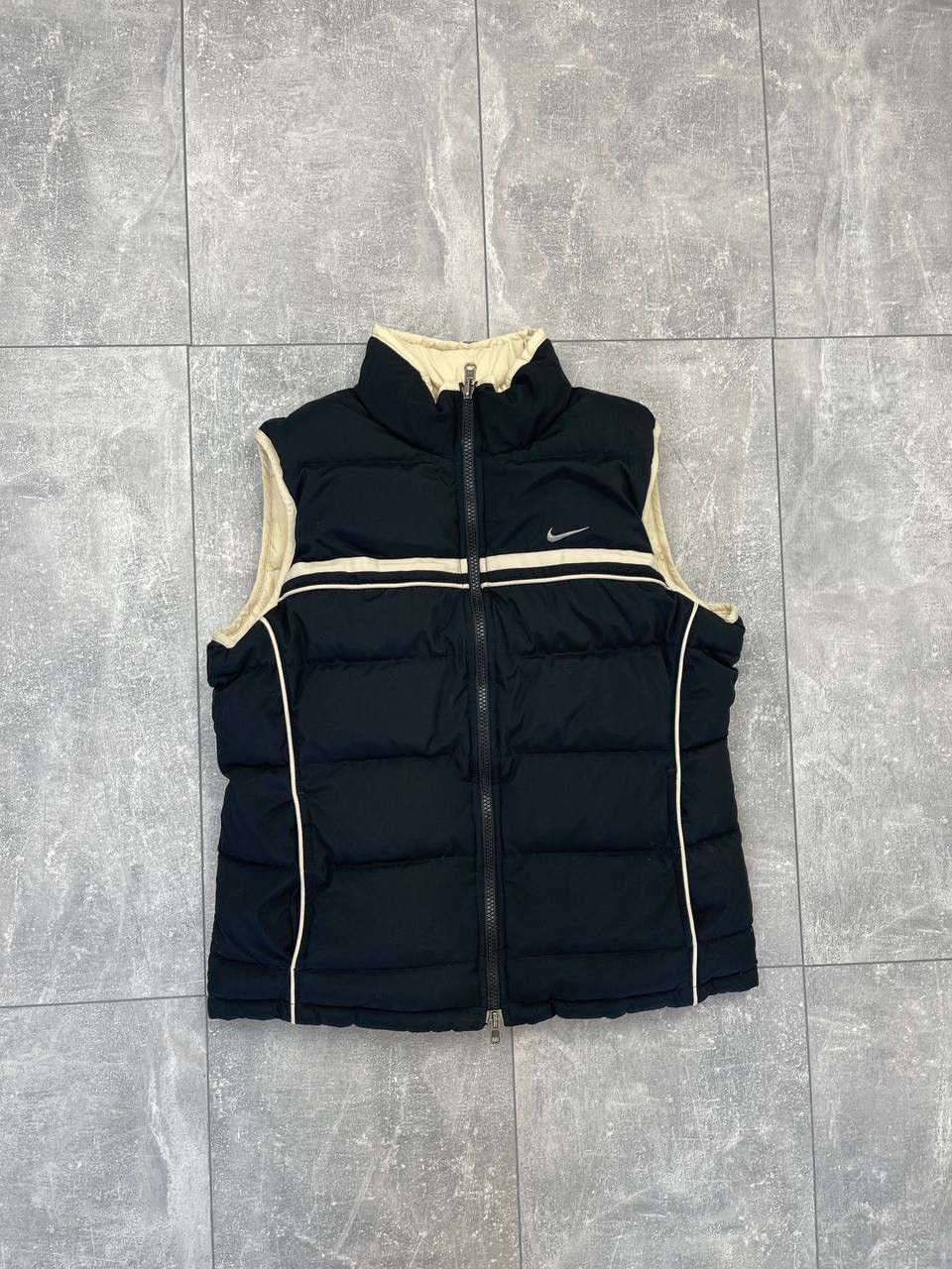 Vintage Nike Vintage Puffer vest two-sided Size S / US 4 / IT 40 - 2 Thumbnail