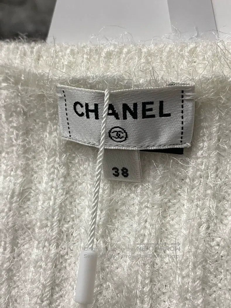 Chanel Chanel Feather rhinestone strap vest Size XS / US 0-2 / IT 36-38 - 5 Thumbnail