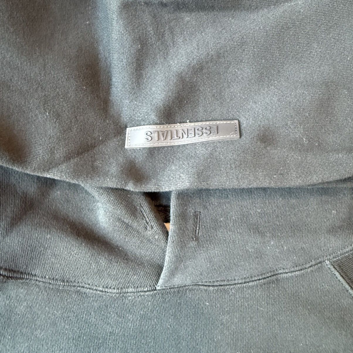 Fear of God SS21 Fear of God Essentials Pull-Over Hoodie Black Size M Size US M / EU 48-50 / 2 - 2 Thumbnail
