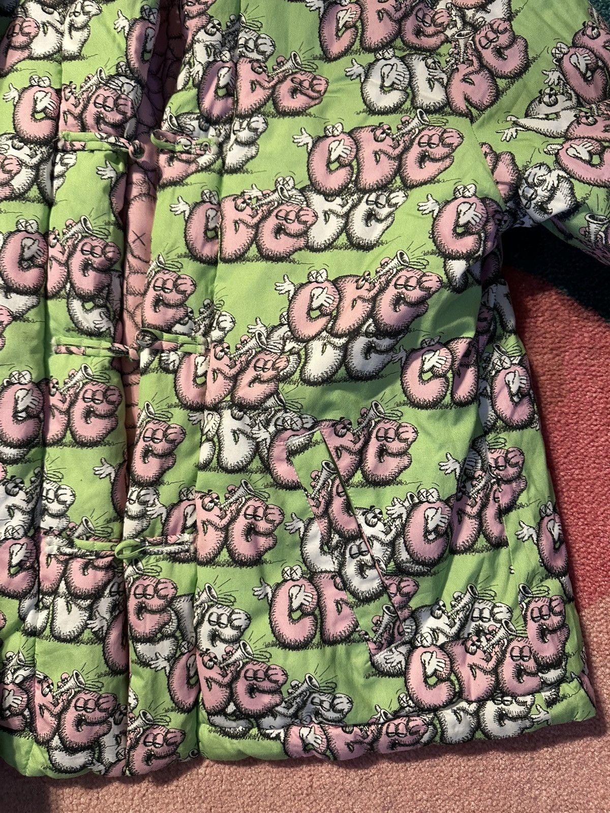 Comme des Garcons SHIRT × Kaws Comme Des Garçons Shirt x Kaws Padded Jacket Size US XL / EU 56 / 4 - 9 Thumbnail
