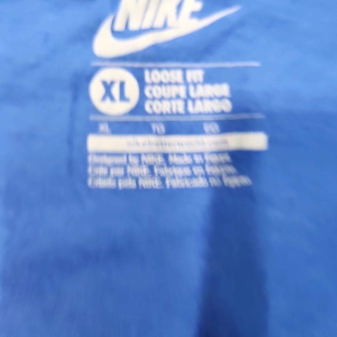 Nike Nike Shirt Women XL Blue w/ Pink Ombre Fade Logo Loose Fit Round Neck Regular Short Sleeve T-Shirt Nike Brand Size XL / US 12-14 / IT 48-50 - 6 Thumbnail