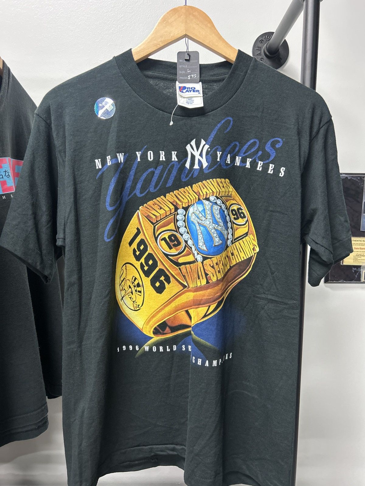 Pro Player × Vintage Dead stock 1996 Yankees World Champ Tee Size US L / EU 52-54 / 3 - 1 Thumbnail