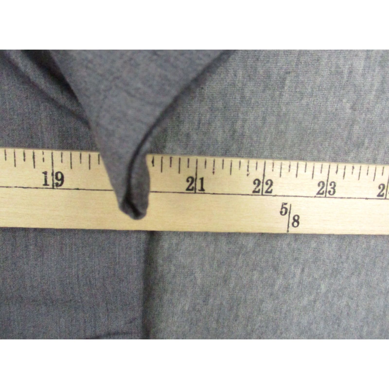 Vintage FIGS Technical Collection Gray Catarina Scrubs V-Neck Top Medium Uniform Gray Shirt Unisex Medical Size US M / EU 48-50 / 2 - 6 Thumbnail