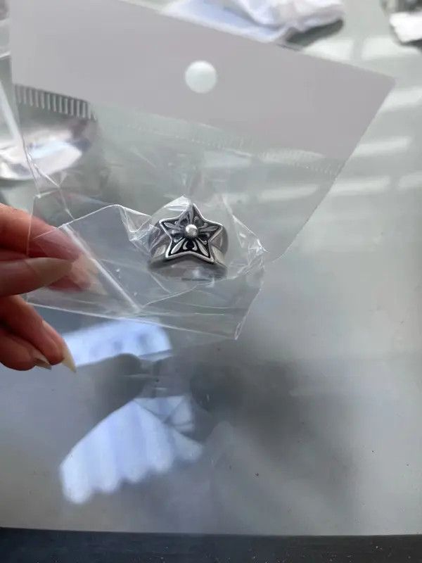 Jewelry Ibuki Simple Five-pointed Star Ring ( Size 7 to 12 ) Size ONE SIZE - 6 Thumbnail