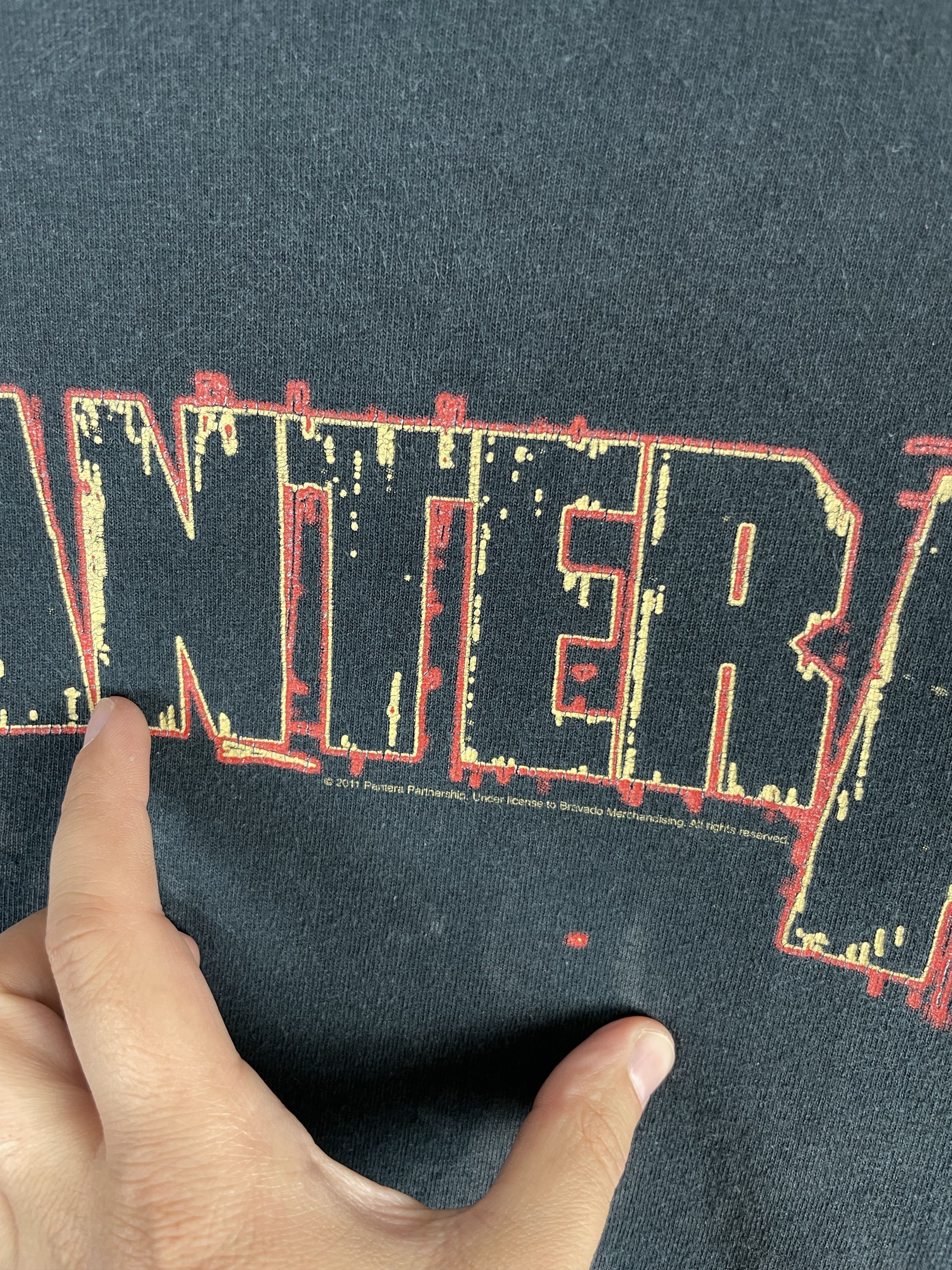 Band Tees Pantera Band T shirt 2011 logo Tee Size US XL / EU 56 / 4 - 5 Thumbnail