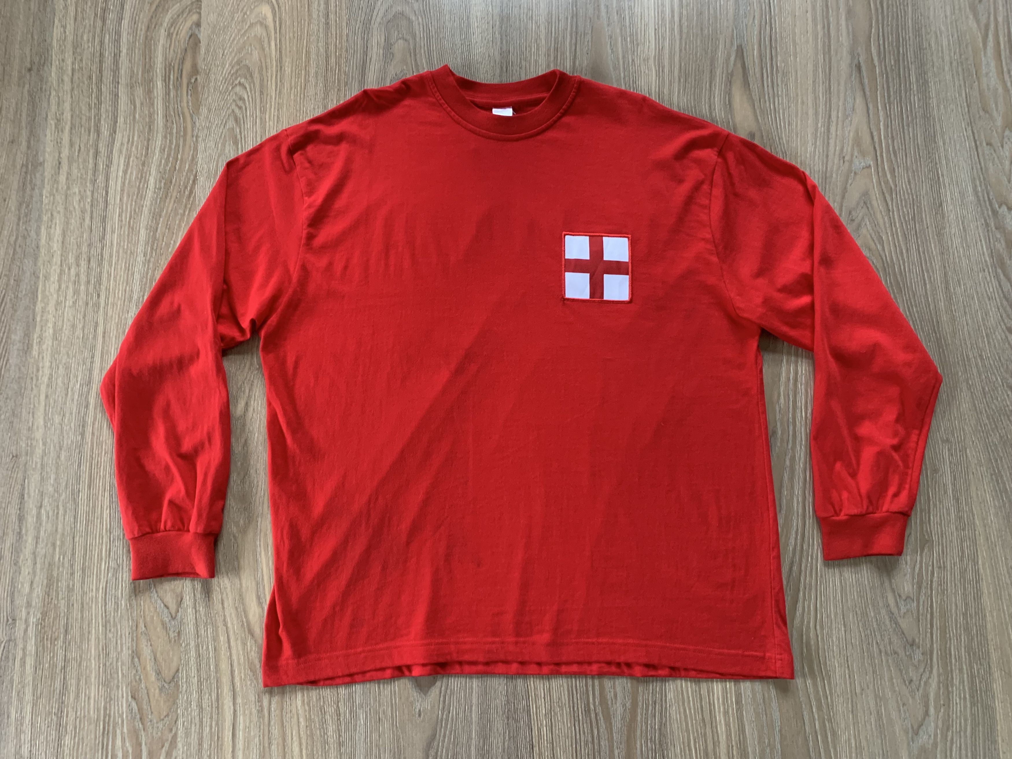 Vintage Vintage England National Team 2003 Red Long Sleeve Size US XL / EU 56 / 4 - 2 Thumbnail