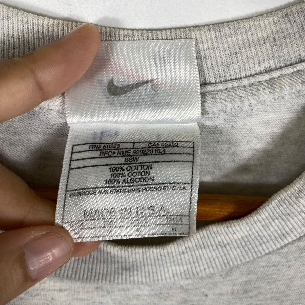 Jordan Brand × Nike × Vintage Vintage 90's NIKE AIR JORDAN Aj 23 Graphic Tee Shirt Size US M / EU 48-50 / 2 - 7 Thumbnail