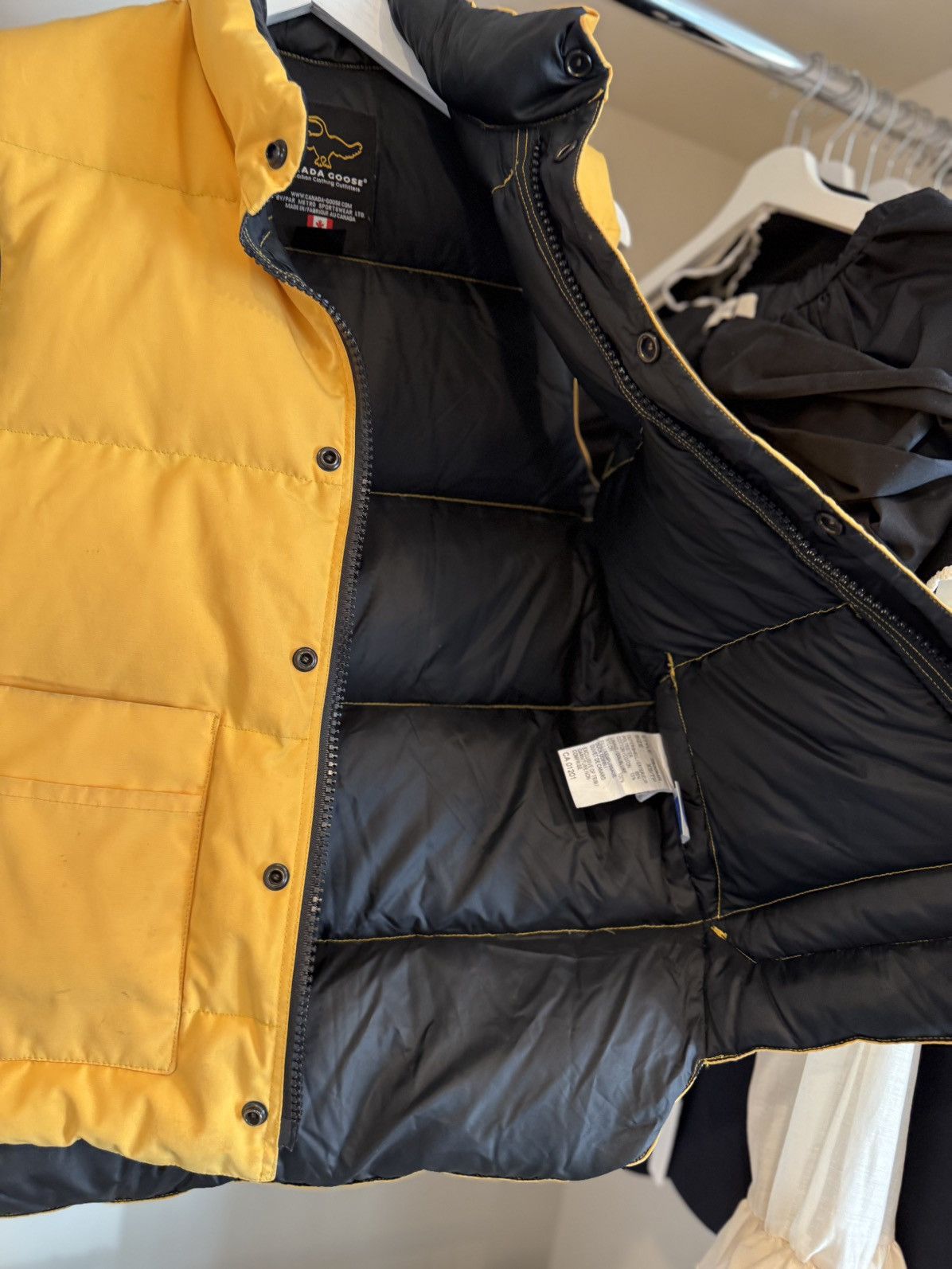 Canada Goose × Vintage Canada Goose Yellow Vest Size US S / EU 44-46 / 1 - 10 Thumbnail