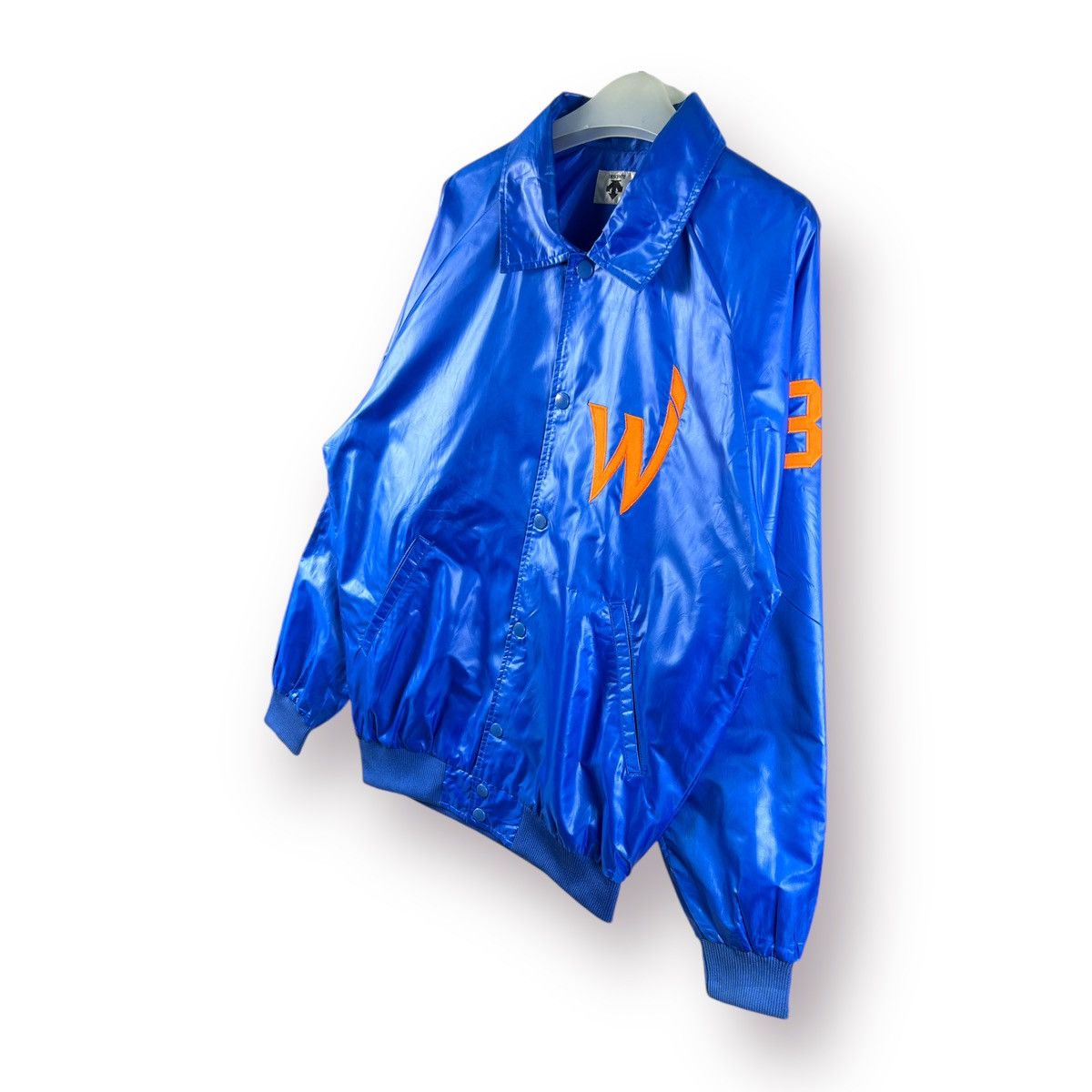 Descente 🔥 "WINGS" BASEBALL TEAM NYLON VARSITY JACKET - L Size US M / EU 48-50 / 2 - 2 Thumbnail
