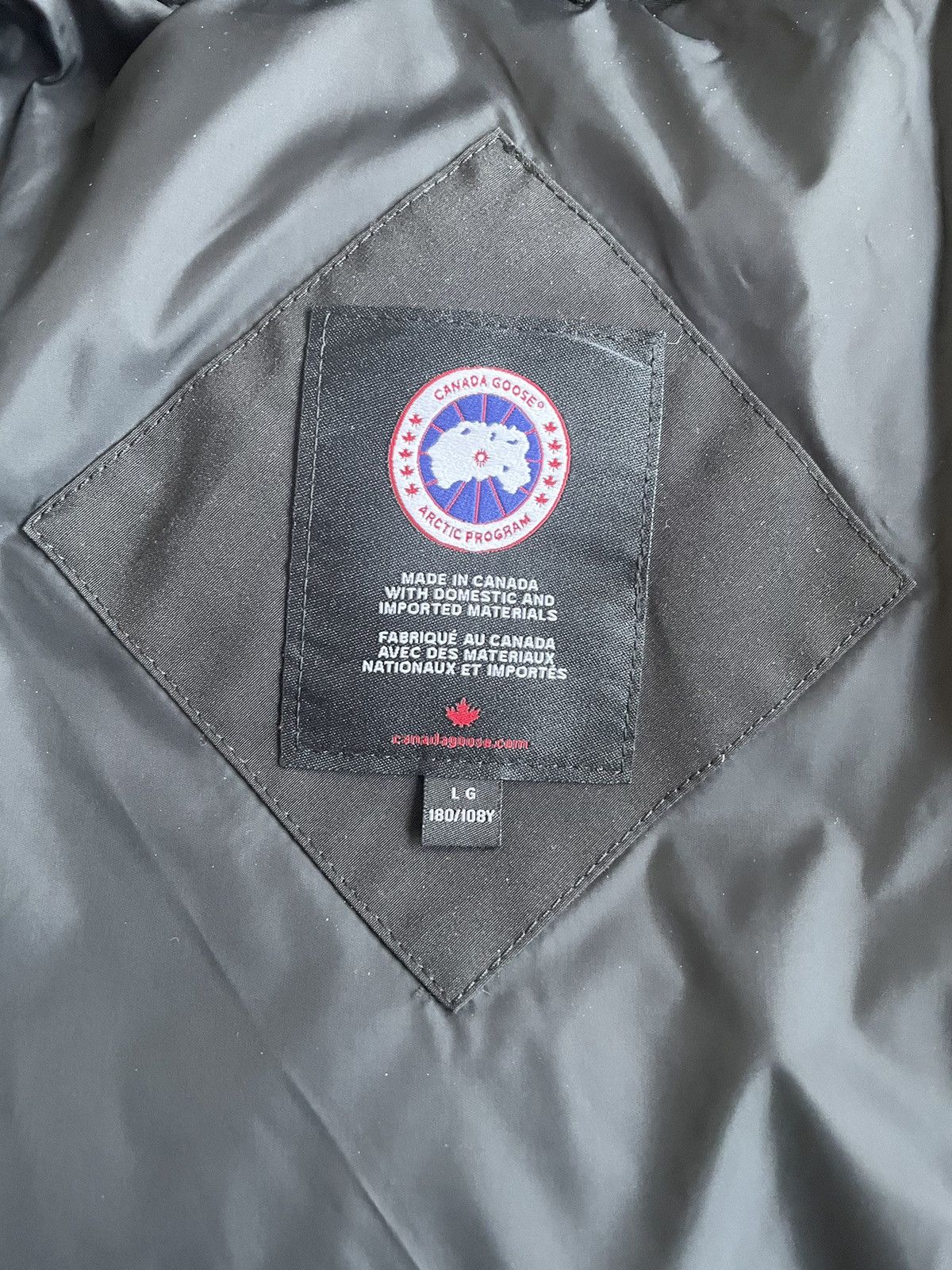Canada Goose Wyndham Parka Size US L / EU 52-54 / 3 - 3 Thumbnail