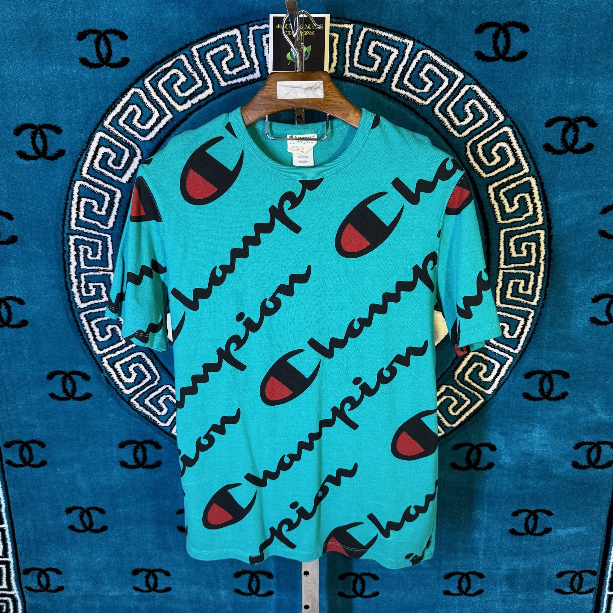 Champion THE CHAMPION LOGOS REPEAT ALL OVER MOTIF S/S SHIRT Size US L / EU 52-54 / 3 - 1 Preview